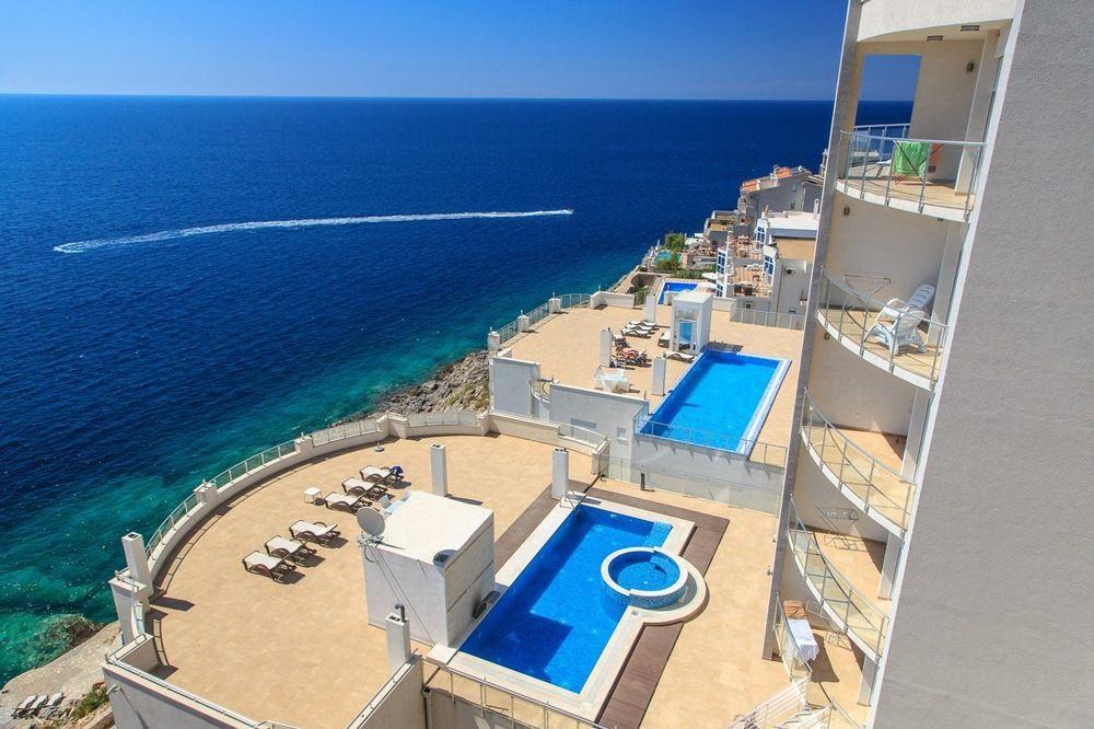 Sky Fort Apartments Dobra Voda Exterior foto